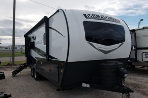 New 2024 Forest River Flagstaff Micro Lite 22FBS Travel Trailer