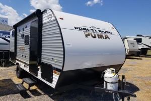 New 2026 Palomino PUMA CAMP EDITION 18BHCE Travel Trailer