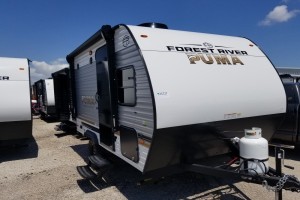 New 2026 Palomino PUMA CAMP EDITION 121RKCE Travel Trailer