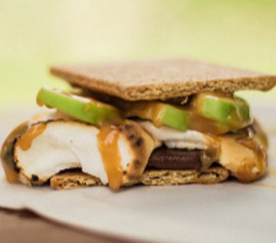 Caramel Apple S'mores: Two Ways to Make Them — Colonia Del Rey RV Blog