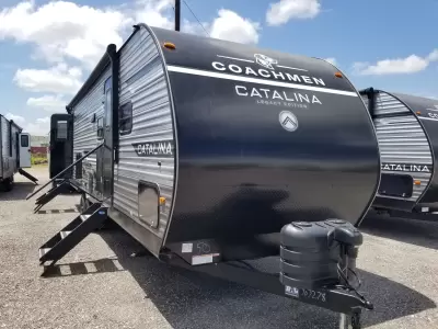 2027 Coachmen Catalina Legacy Edition 273DBHCKLE for sale in Corpus Christi, TX