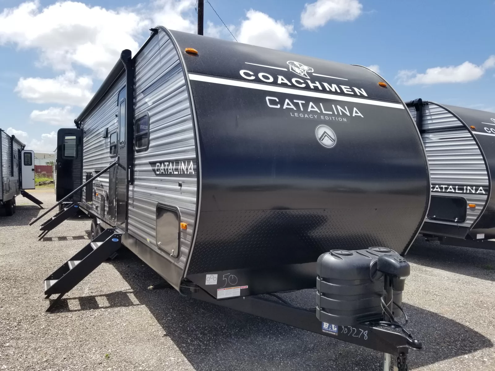 2027 Coachmen Catalina Legacy Edition 273DBHCKLE