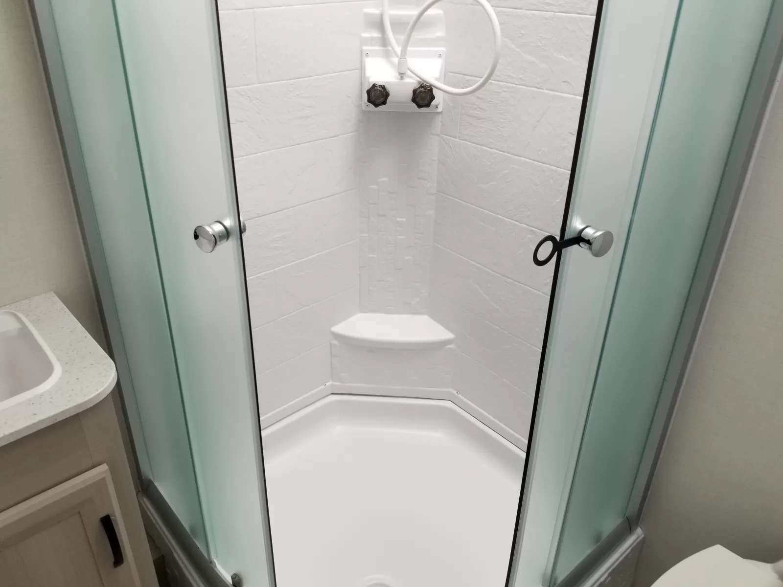 2027 Coachmen 243RBSLE Travel Trailer for sale at Colonia Del Rey RV in Corpus Christi, TX