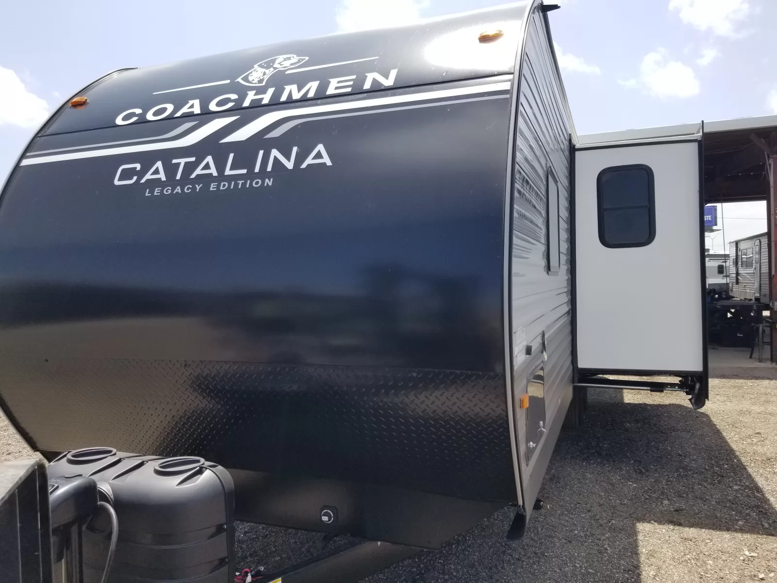 2027 Coachmen 273DBHCKLE Travel Trailer for sale at Colonia Del Rey RV in Corpus Christi, TX