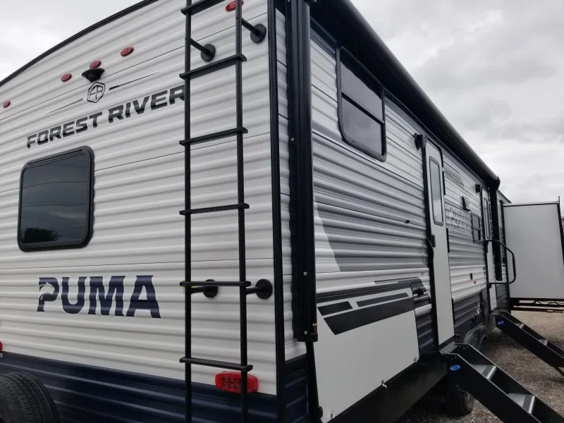 2026 Forest River PUMA 32BHQS