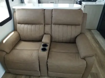 2027 Forest River PUMA VISTA 403LFT — photo 13