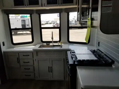 2027 Forest River PUMA VISTA 403LFT — photo 22
