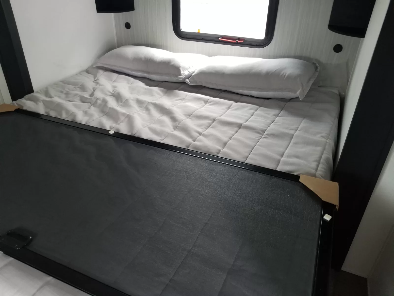 2027 Palomino 38VL Travel Trailer for sale at Colonia Del Rey RV in Corpus Christi, TX
