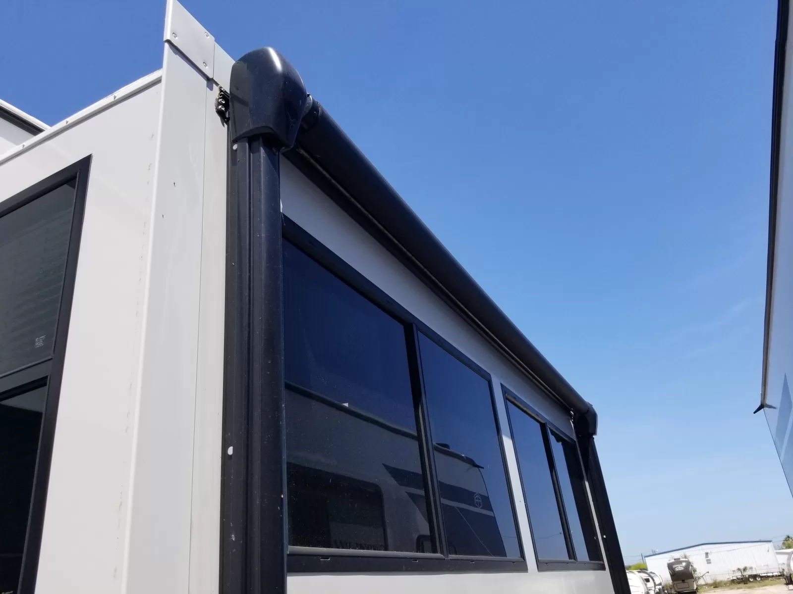 2025 Forest River 325RL Fifth Wheel for sale at Colonia Del Rey RV in Corpus Christi, TX