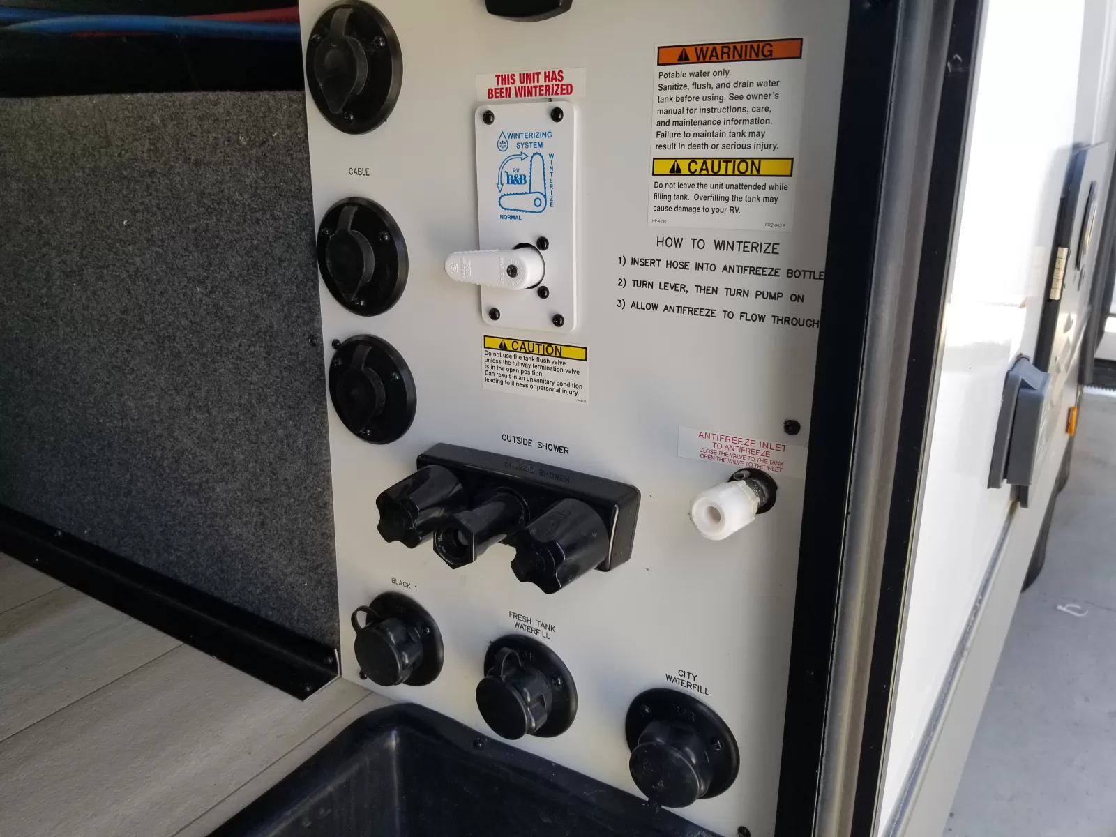 2025 Forest River 325RL Fifth Wheel for sale at Colonia Del Rey RV in Corpus Christi, TX