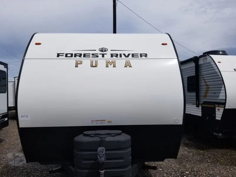 2026 Forest River PUMA CAMPING EDITION 23BHCE