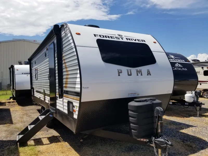 2026 Forest River PUMA CAMPING EDITION 211FKCE