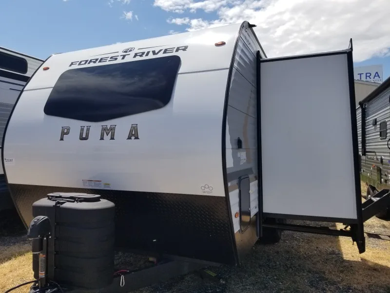 2026 Forest River PUMA CAMPING EDITION 211FKCE