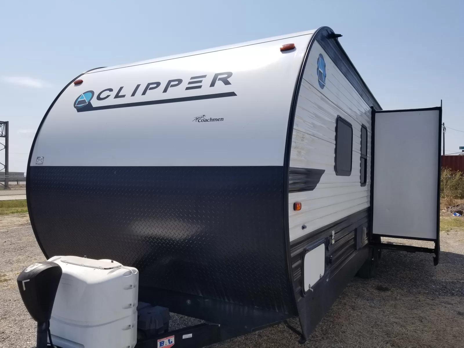 2020 Coachmen 24RBS Travel Trailer for sale at Colonia Del Rey RV in Corpus Christi, TX