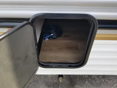 2026 Forest River PUMA CAMPING EDITION 210RKCE — photo 10