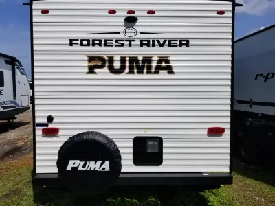 New 2026 Forest River PUMA CAMPING EDITION 20BHCE — photo 5