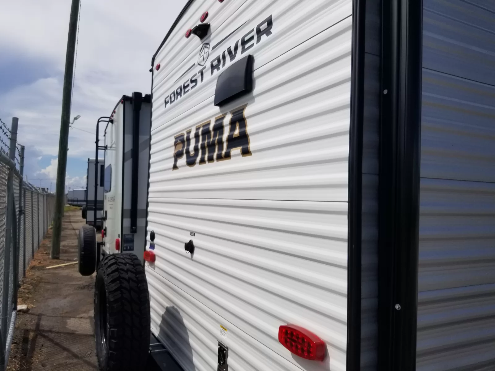 2027 Forest River 120rkce Travel Trailer for sale at Colonia Del Rey RV in Corpus Christi, TX