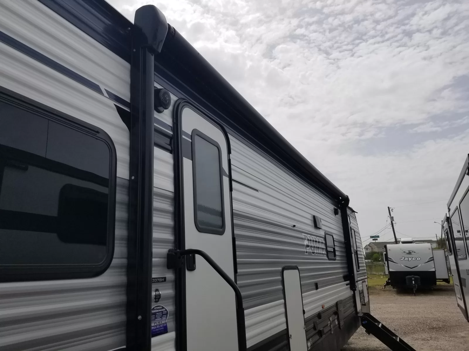2027 Forest River 337BH Travel Trailer for sale at Colonia Del Rey RV in Corpus Christi, TX