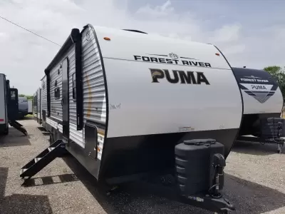 New 2027 Palomino PUMA CAMP EDITION 305BHCE for sale in Corpus Christi, TX