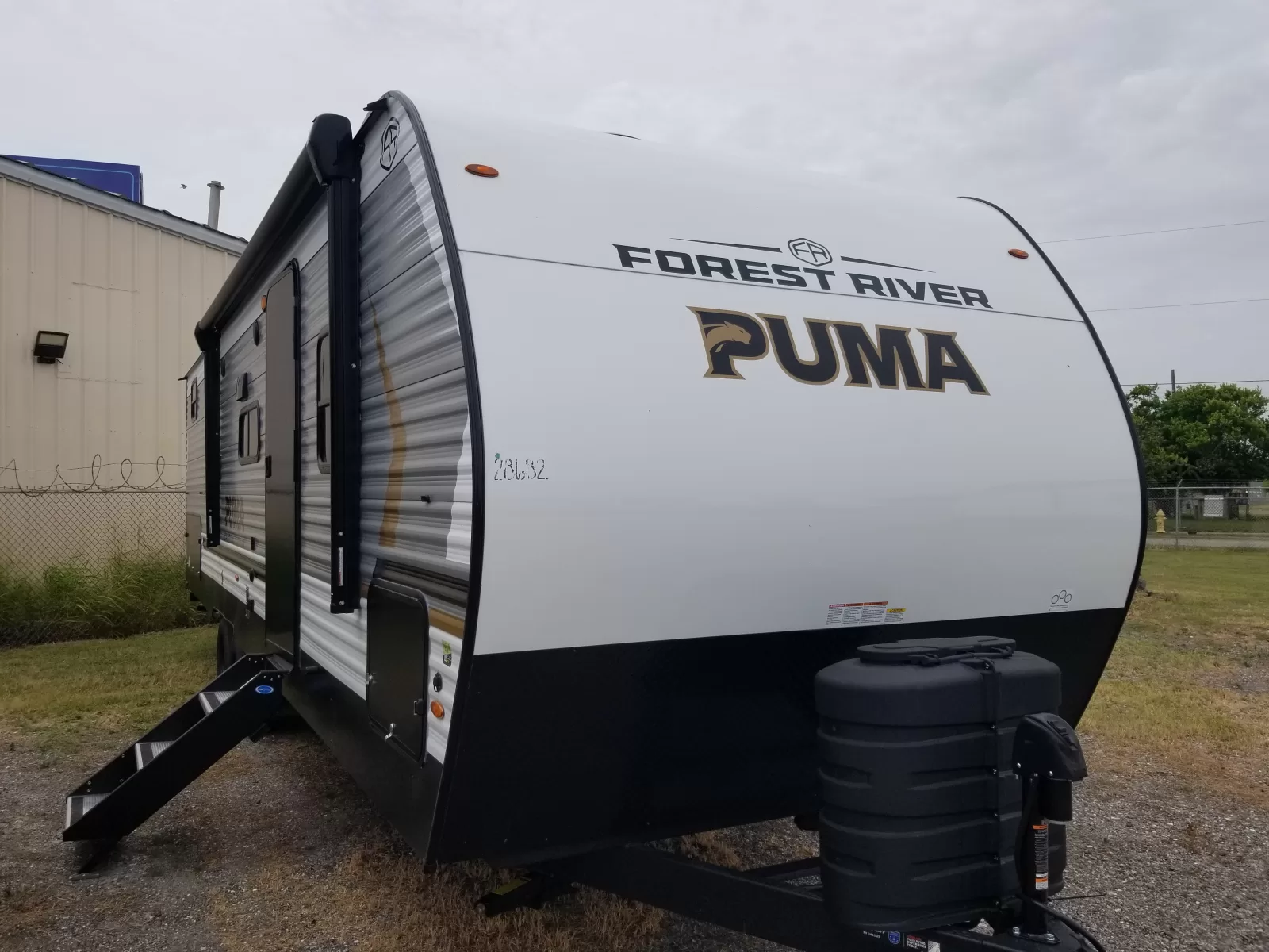 2027 Palomino 303BHCE Travel Trailer for sale at Colonia Del Rey RV in Corpus Christi, TX