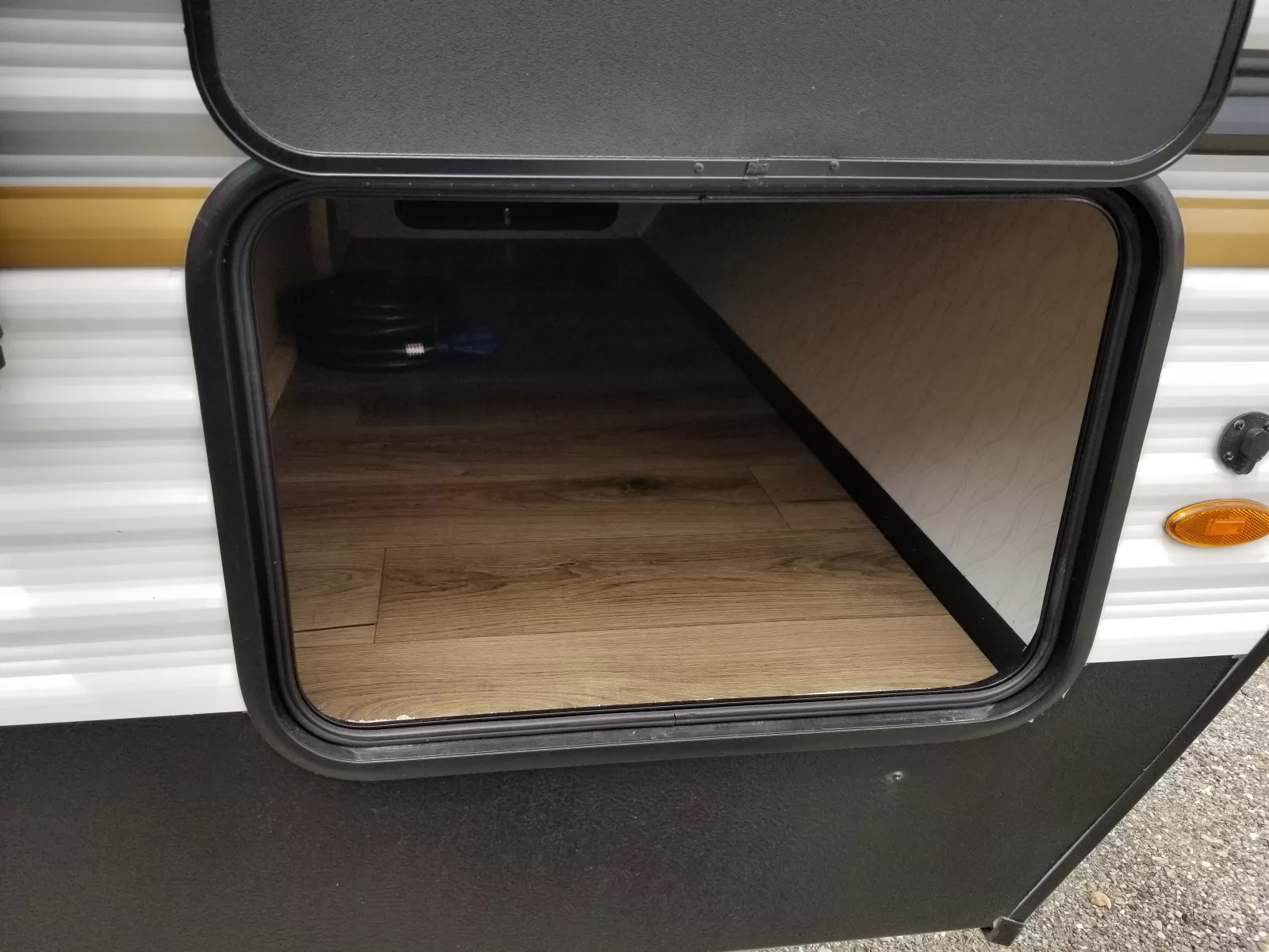 2027 Palomino 303BHCE Travel Trailer for sale at Colonia Del Rey RV in Corpus Christi, TX