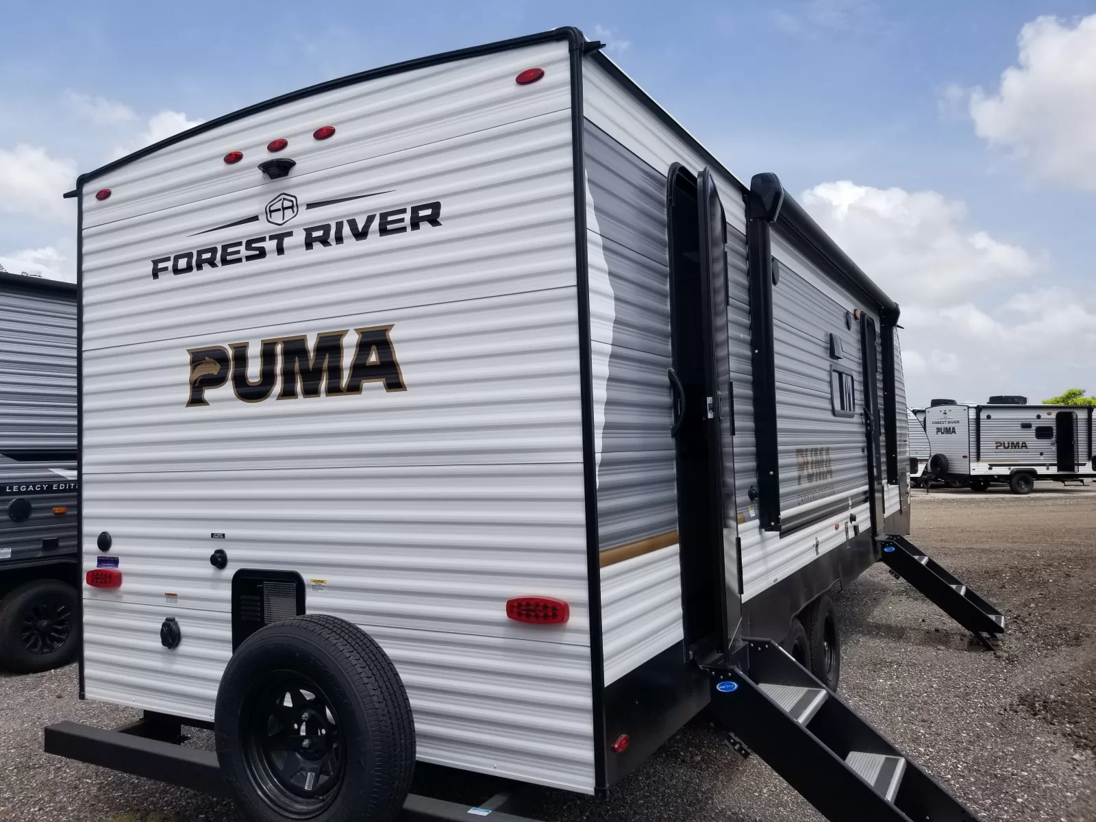2027 Forest River 284BHCE Travel Trailer for sale at Colonia Del Rey RV in Corpus Christi, TX