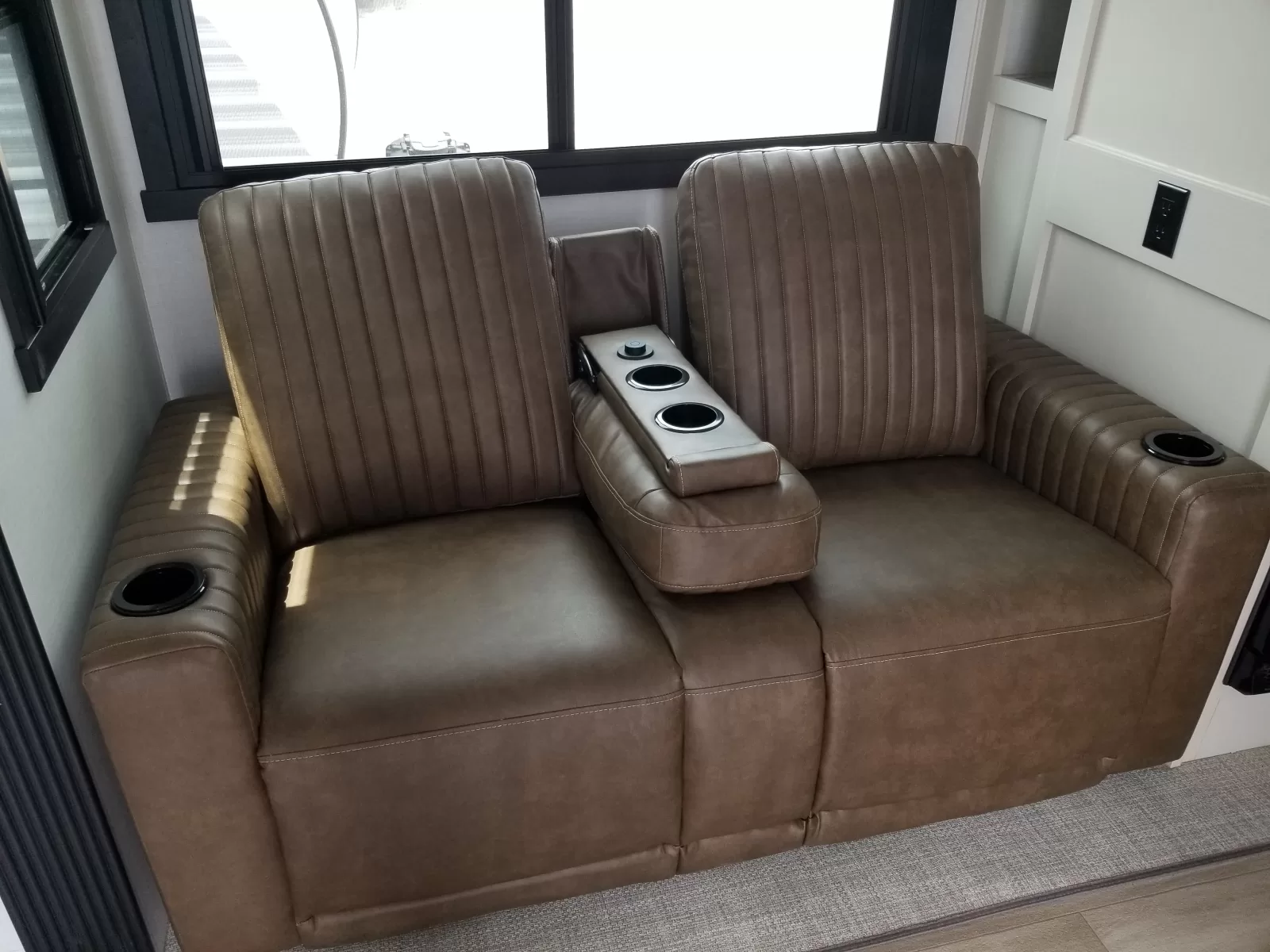 2027 Forest River 261FKRB Travel Trailer for sale at Colonia Del Rey RV in Corpus Christi, TX