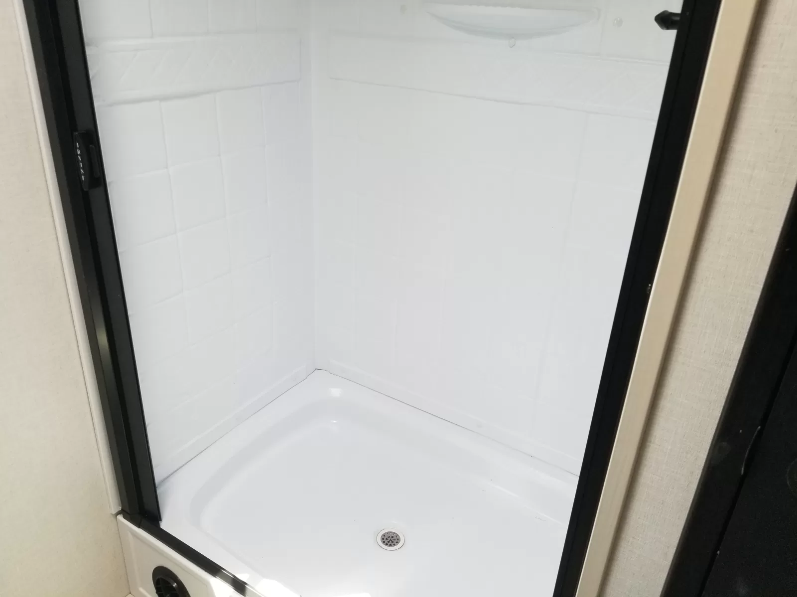 2027 Forest River 261FKRB Travel Trailer for sale at Colonia Del Rey RV in Corpus Christi, TX