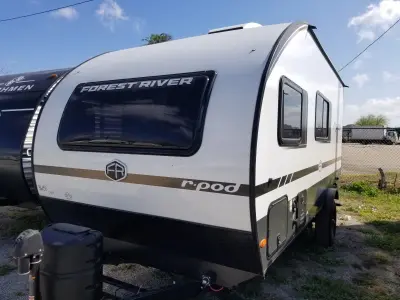 2026 Forest River R-Pod 194 — photo 3