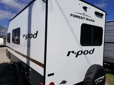 2026 Forest River R-Pod 194 — photo 4