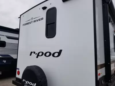 2026 Forest River R-Pod 207 — photo 5