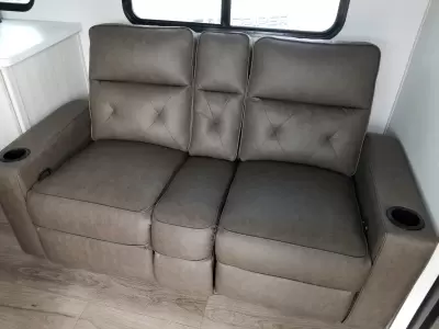 New 2027 Forest River R-Pod 207 — photo 11