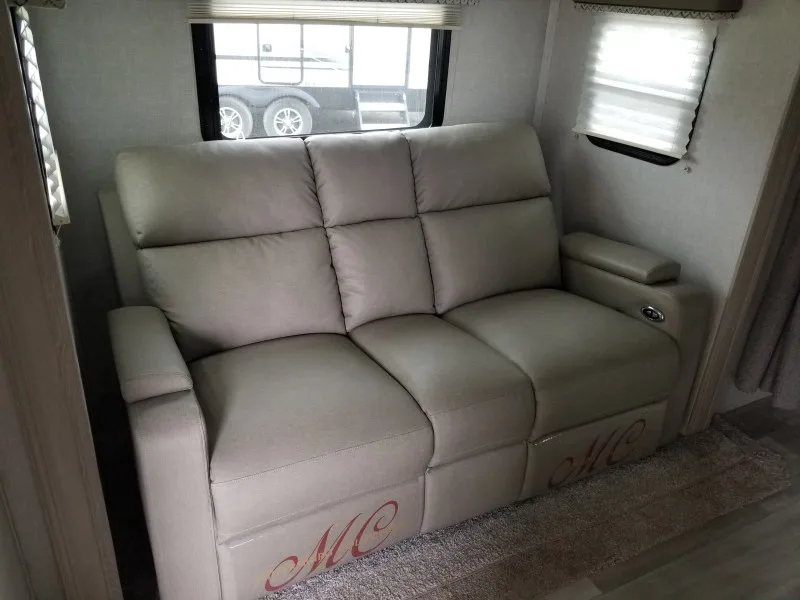2021 Forest River Flagstaff Micro Lite 22FBS