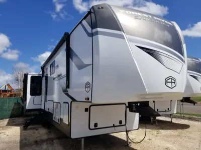 2026 Forest River Sandpiper 3900HBLR for sale in Corpus Christi, TX