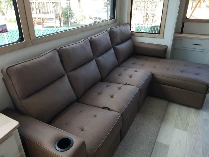 2026 Forest River Sandpiper 3900HBLR