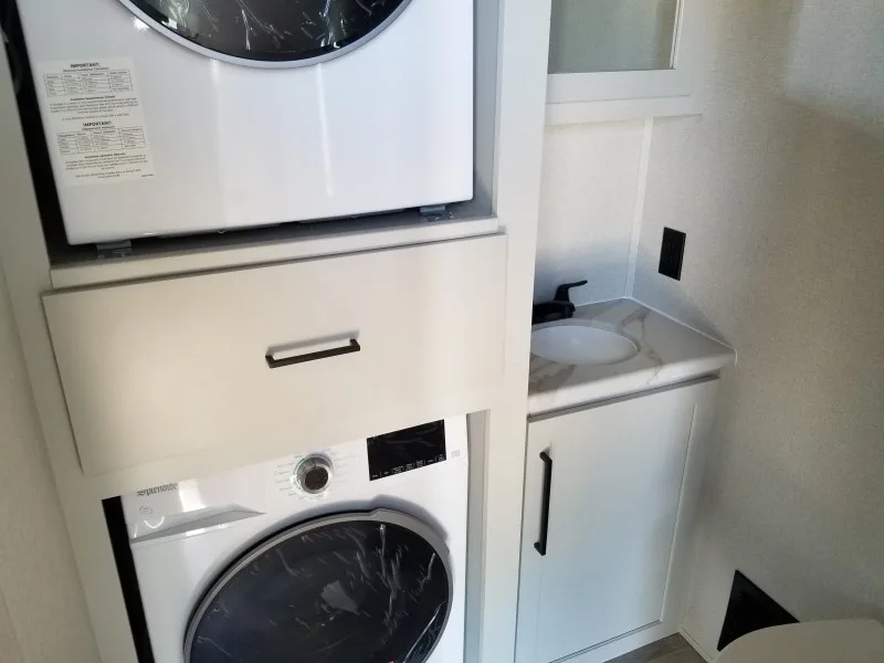 2026 Forest River Sandpiper 3900HBLR