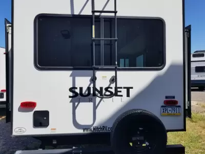 Used 2023 Crossroads SUNSET TRAIL 330SI — photo 5