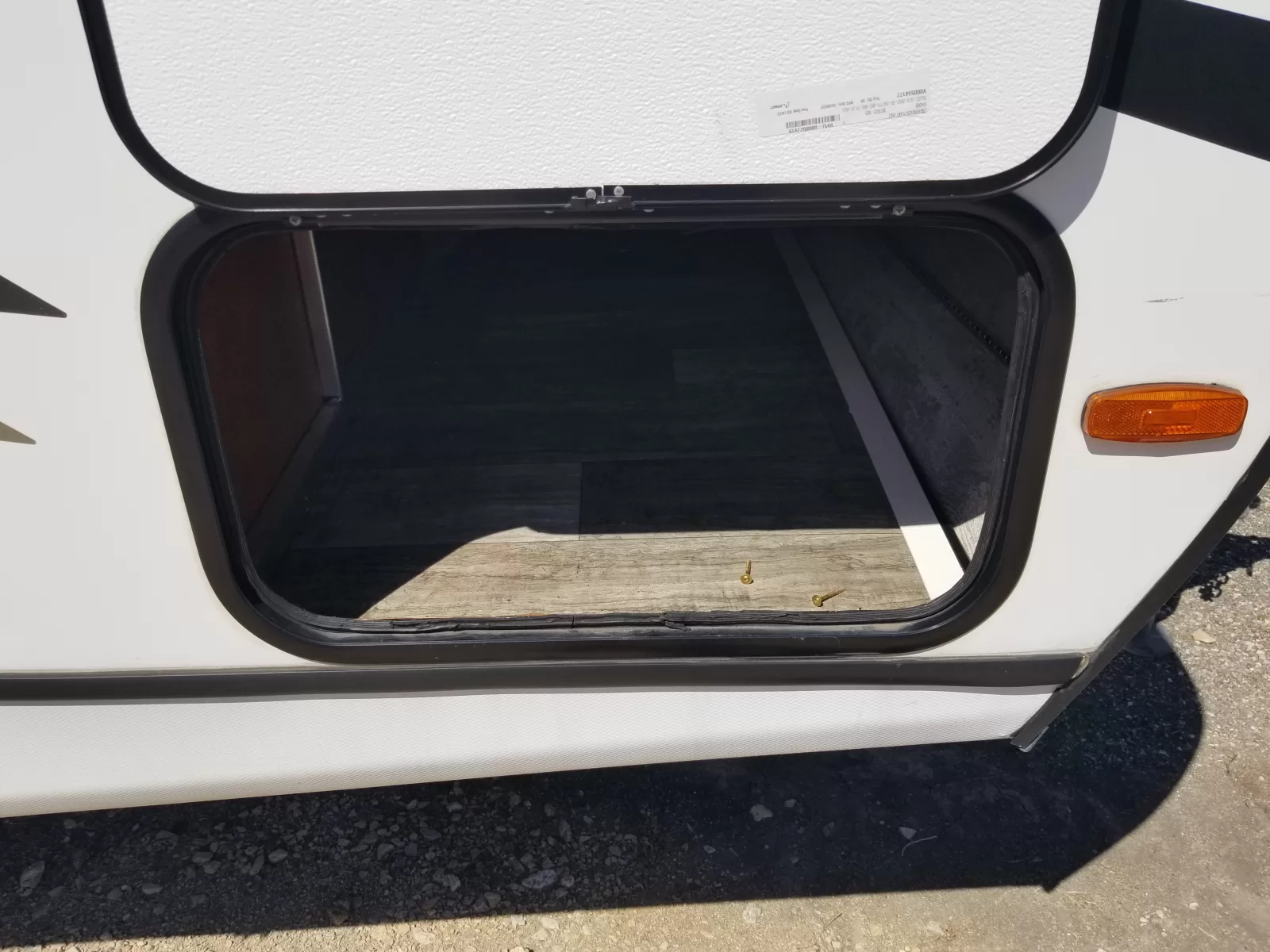 2023 Crossroads 330SI Travel Trailer for sale at Colonia Del Rey RV in Corpus Christi, TX