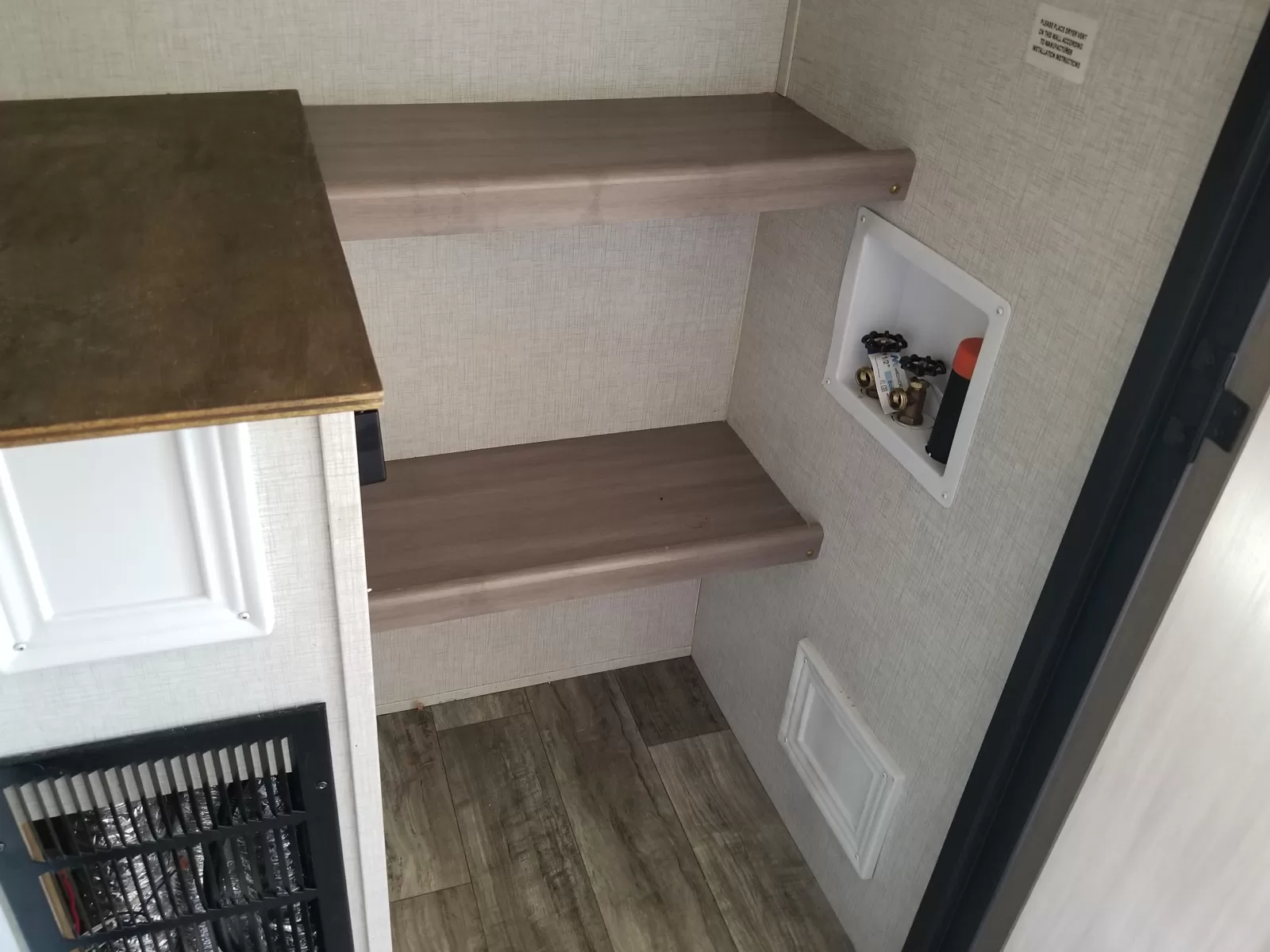 2023 Crossroads 330SI Travel Trailer for sale at Colonia Del Rey RV in Corpus Christi, TX