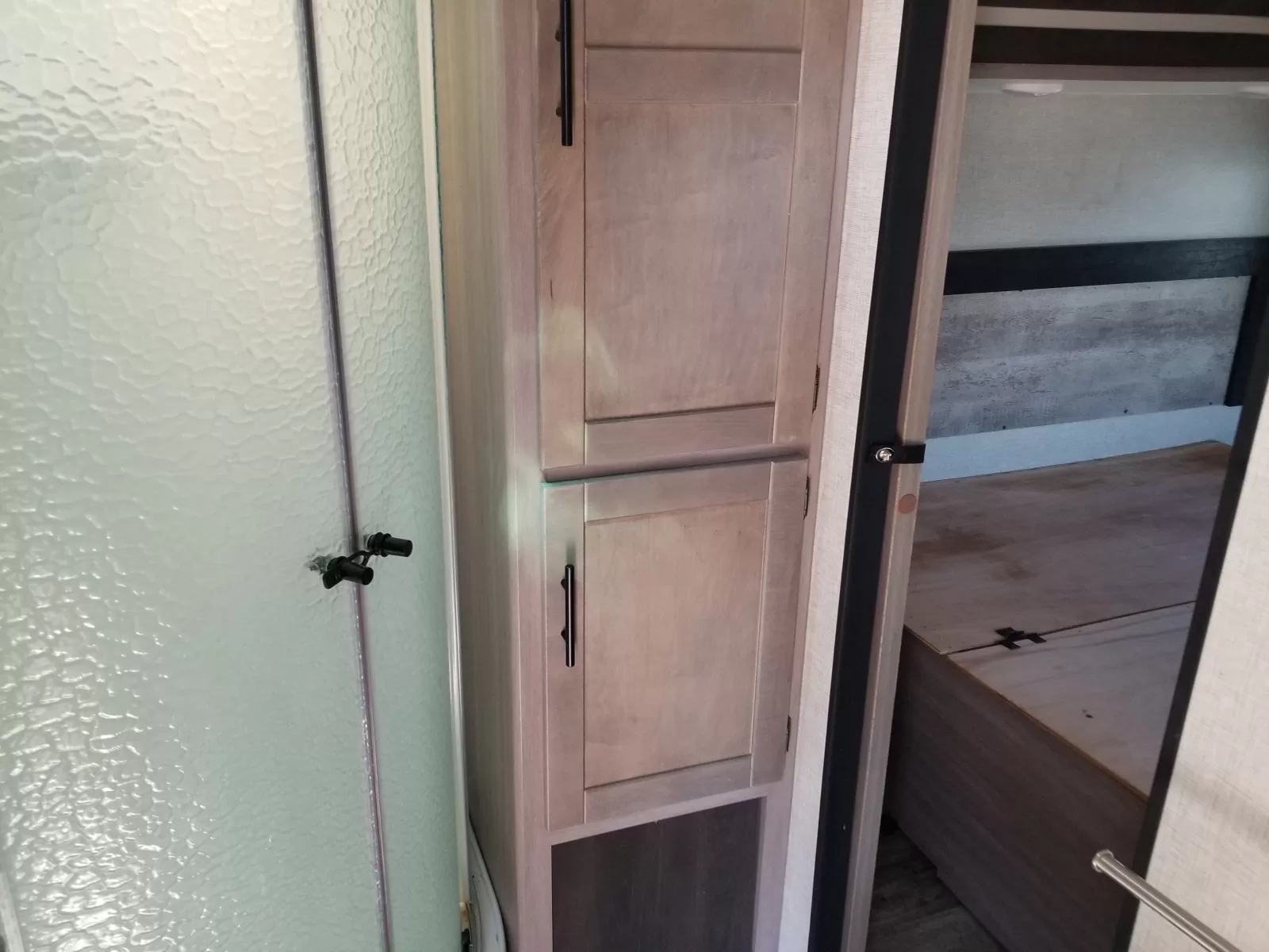 2023 Crossroads 330SI Travel Trailer for sale at Colonia Del Rey RV in Corpus Christi, TX