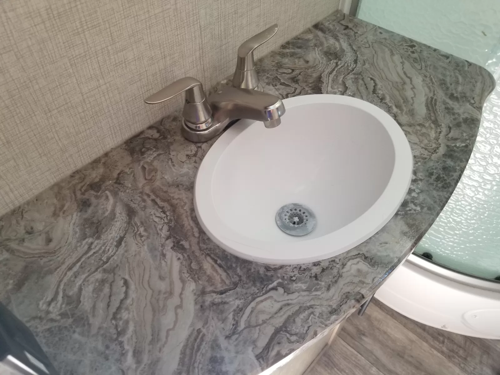 2023 Crossroads 330SI Travel Trailer for sale at Colonia Del Rey RV in Corpus Christi, TX