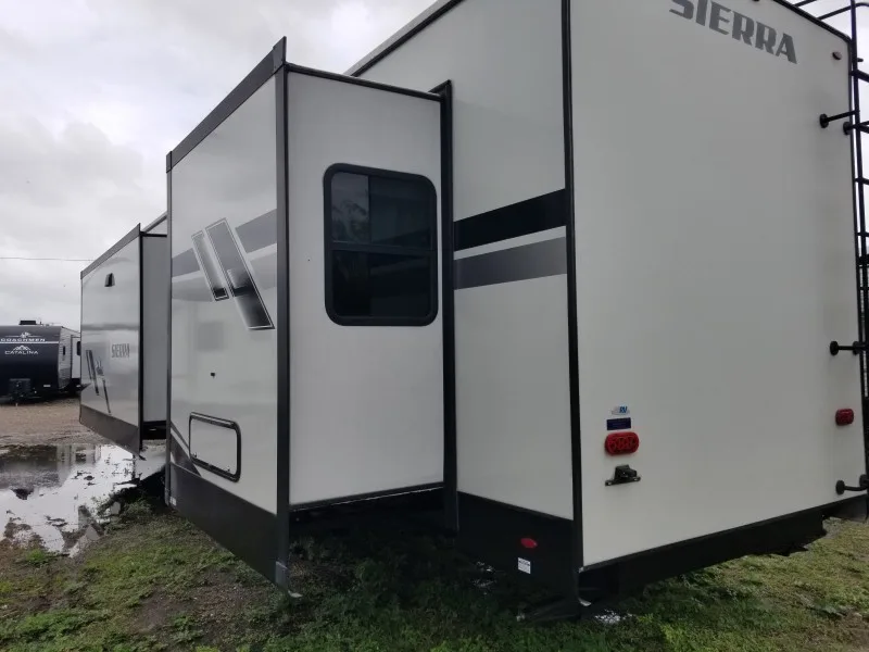 2022 Forest River SIERRA 401FLX