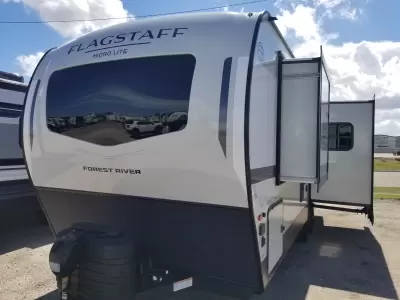 New 2027 Forest River Flagstaff Micro Lite 25SRK — photo 3