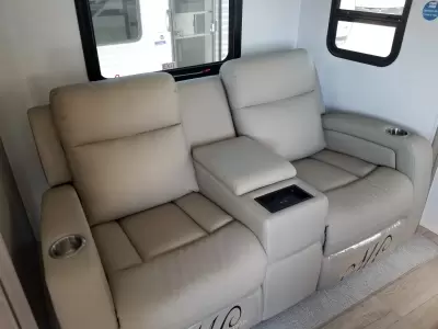 New 2027 Forest River Flagstaff Micro Lite 25SRK — photo 13