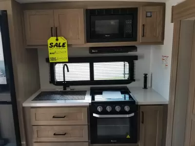 New 2027 Forest River Flagstaff Micro Lite 25SRK — photo 16