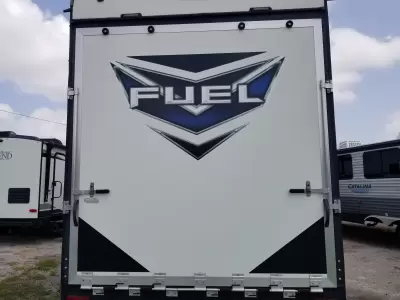 Used 2021 Heartland Fuel 362 — photo 5