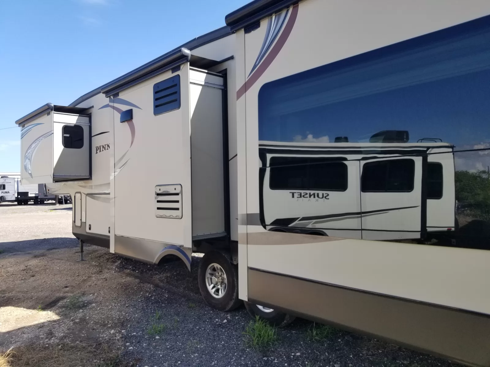 2014 Jayco 36REQS Travel Trailer for sale at Colonia Del Rey RV in Corpus Christi, TX