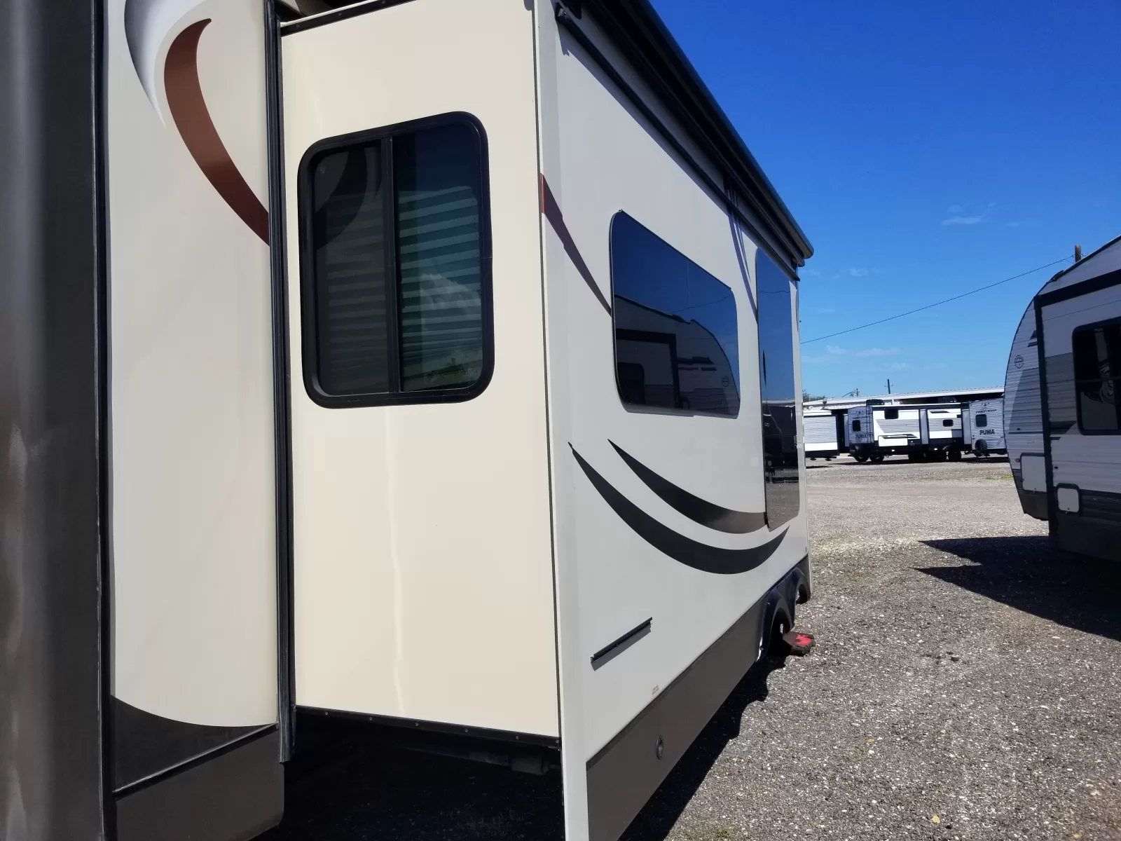 2014 Jayco 36REQS Travel Trailer for sale at Colonia Del Rey RV in Corpus Christi, TX